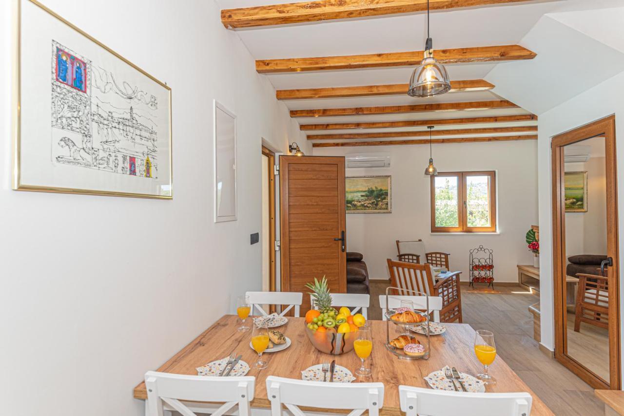 Villa Casa Del Sol à Dubrava  Extérieur photo