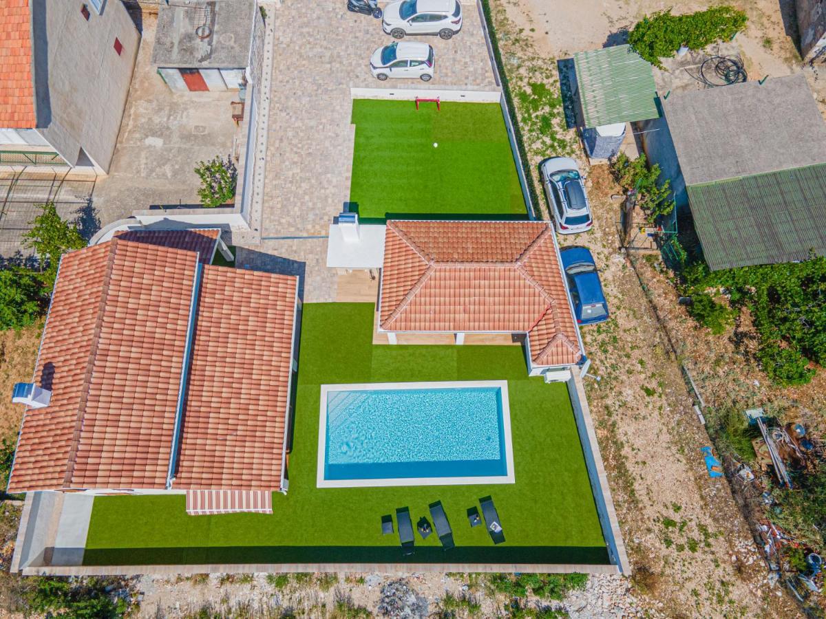 Villa Casa Del Sol à Dubrava  Extérieur photo