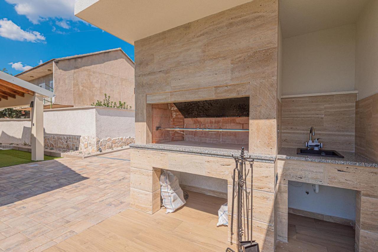 Villa Casa Del Sol à Dubrava  Extérieur photo